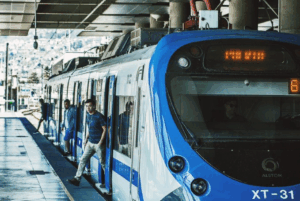 Tren Valparaíso-Santiago: Licitación y Estudio Integral