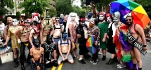 Desfile WorldPride 2025: Reneé Rapp y Laverne Cox brillan