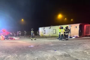 Accidente de autobús en Ruta 5 Norte deja tres muertos