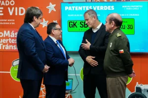 Patentes de vehículos en Chile: Nuevas combinaciones y cambios