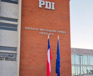 Delitos de contrabando: detención de seis funcionarios
